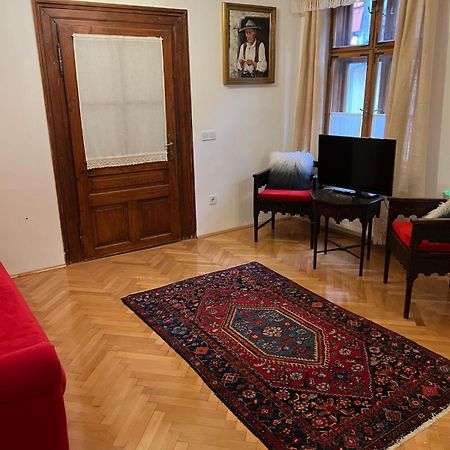 Appartement Casa Livia Braşov Extérieur photo